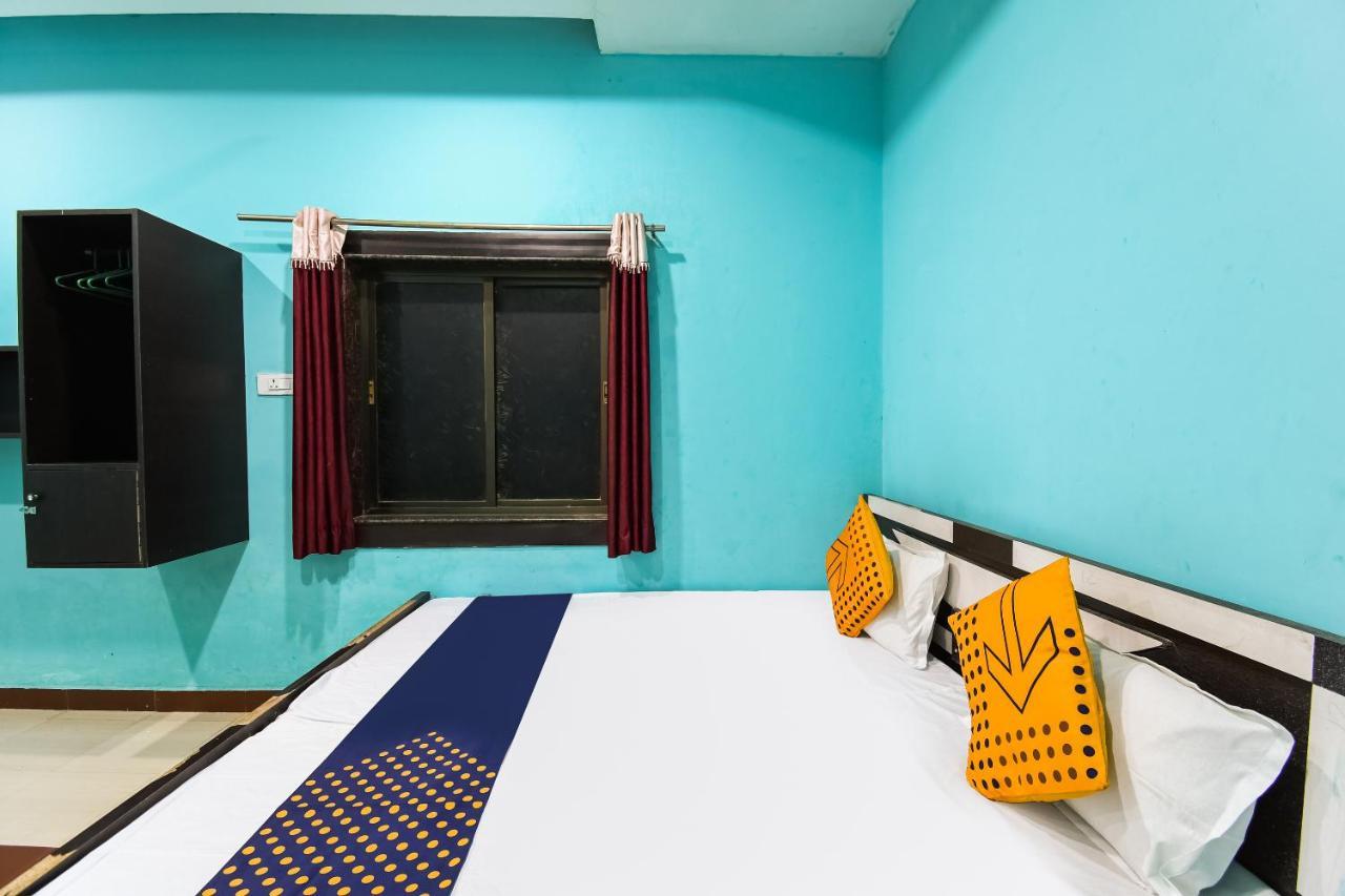 Spot On 67031 Hotel Sangam Palace Rāipur Kültér fotó