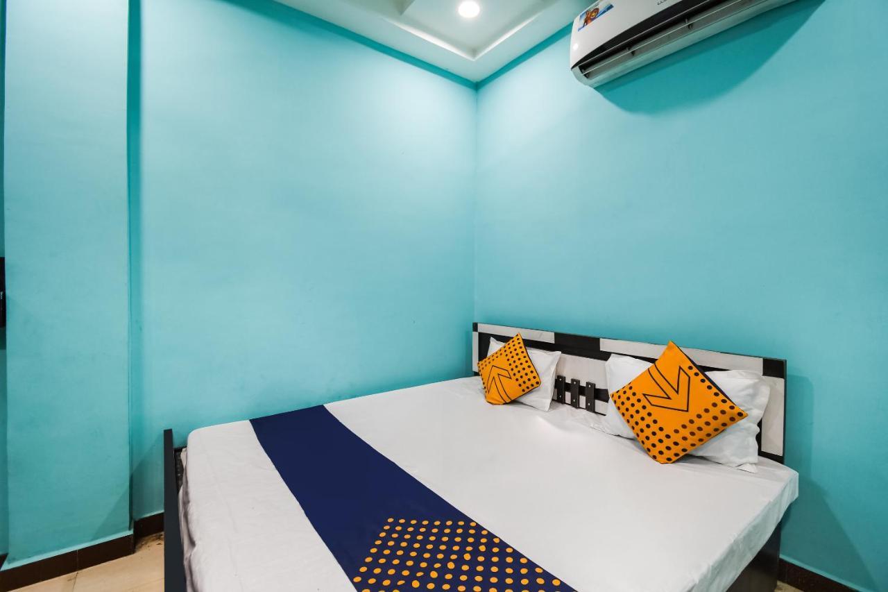 Spot On 67031 Hotel Sangam Palace Rāipur Kültér fotó